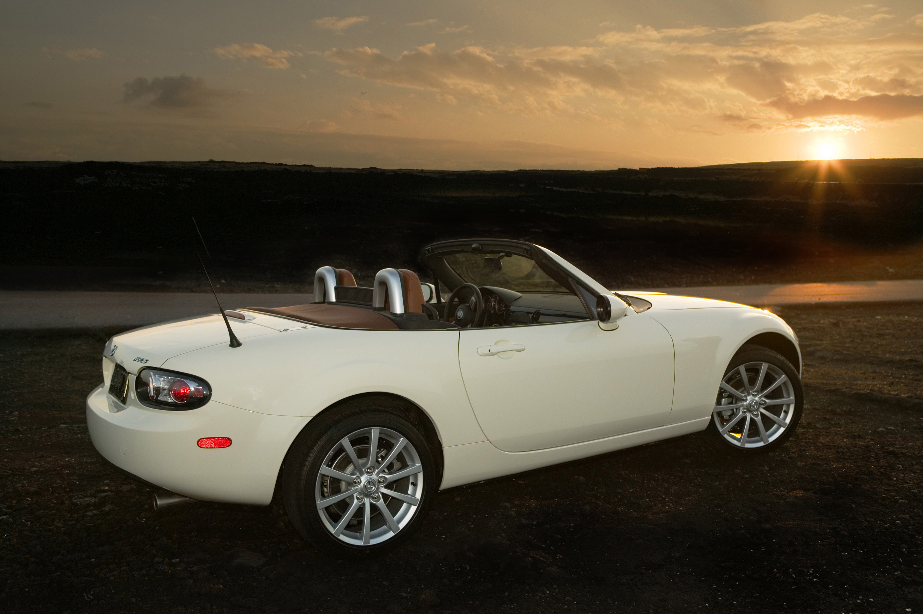 Mazda MX-5 Miata - Picture 32446 Mazda MX-5 Miata - Picture 32446