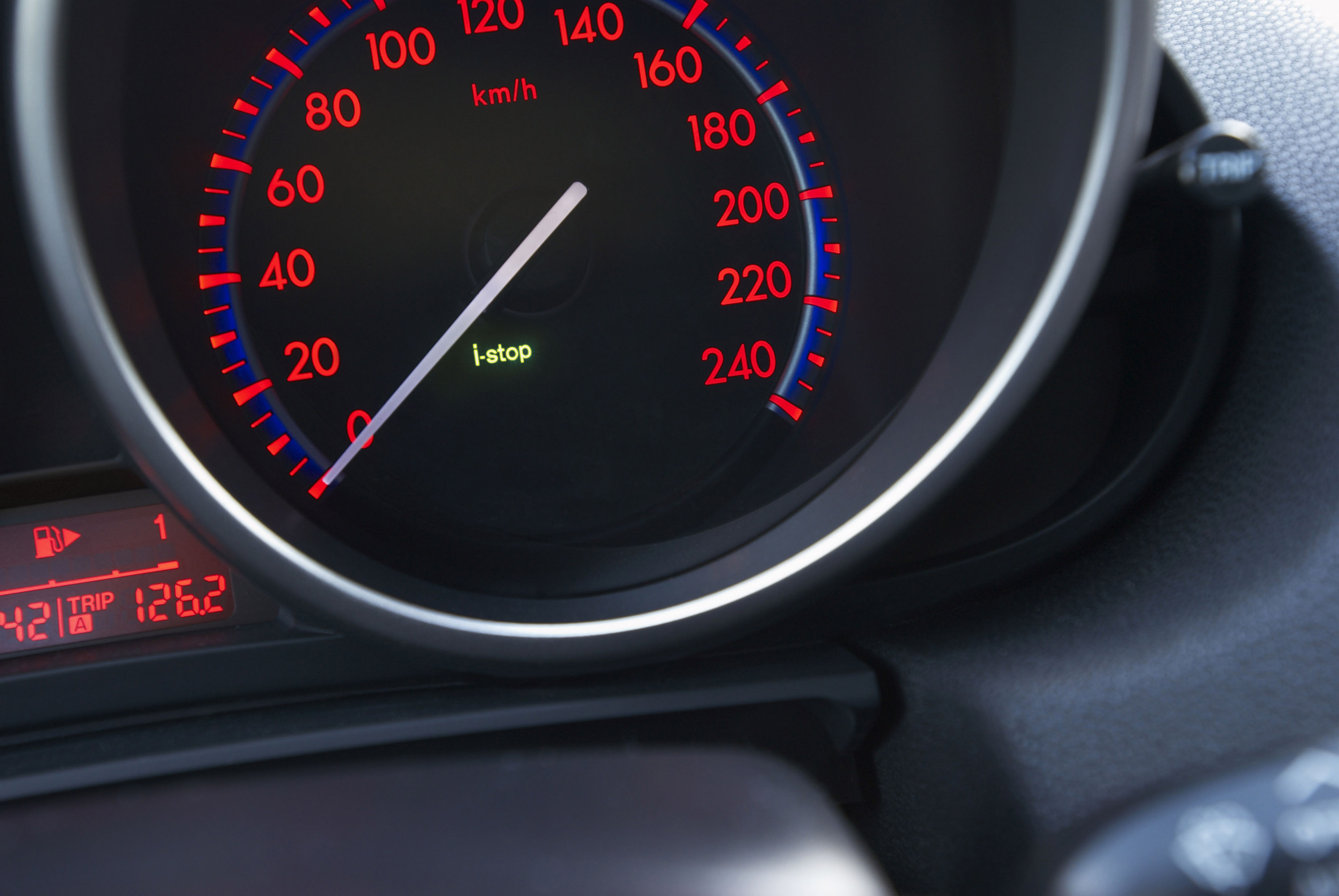 Mazda3 2.0 Sport introduces ‘istop’ technology