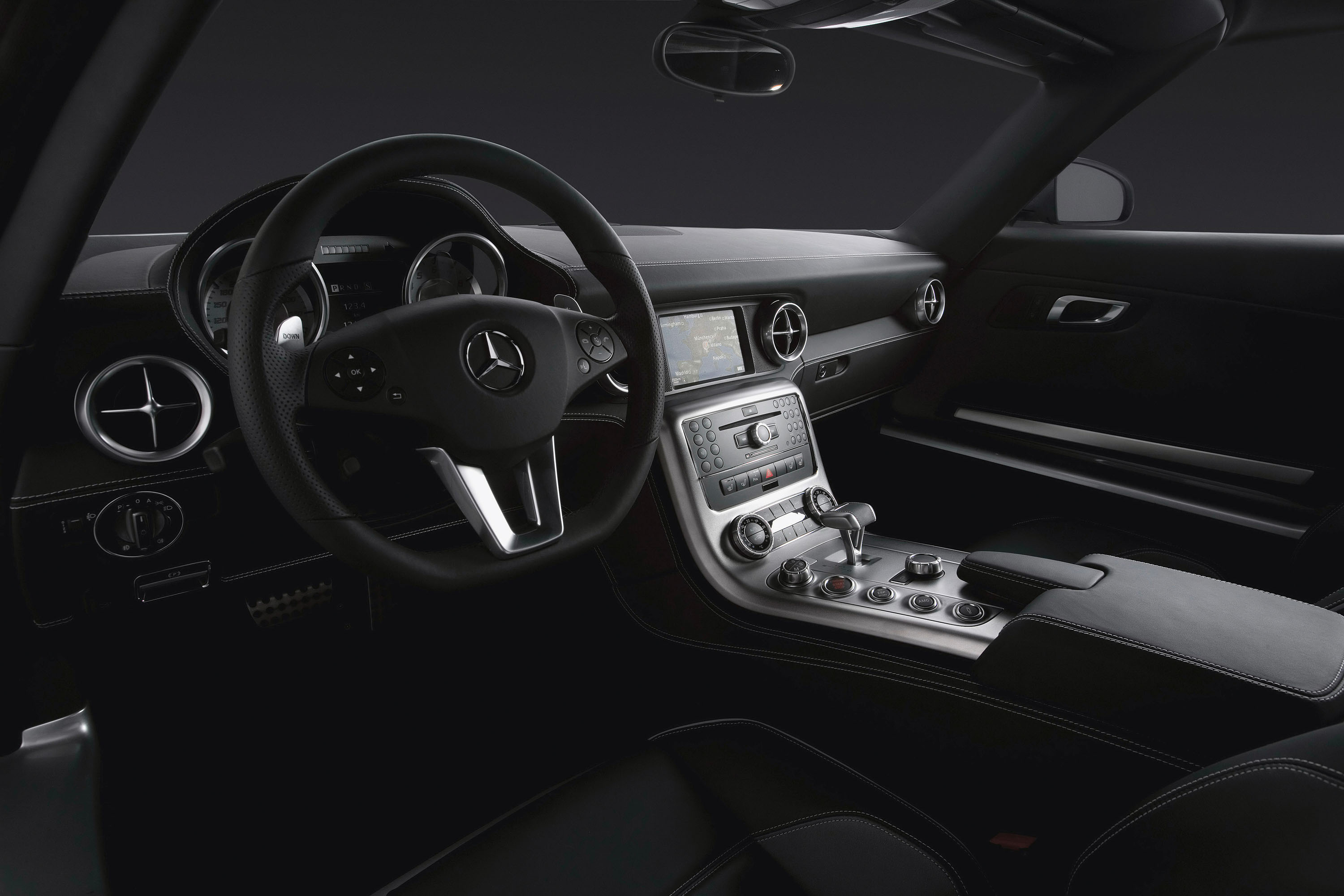 Mercedes-Benz SLS AMG Interior - Picture 19689 Mercedes-Benz SLS AMG Interior - Picture 19689
