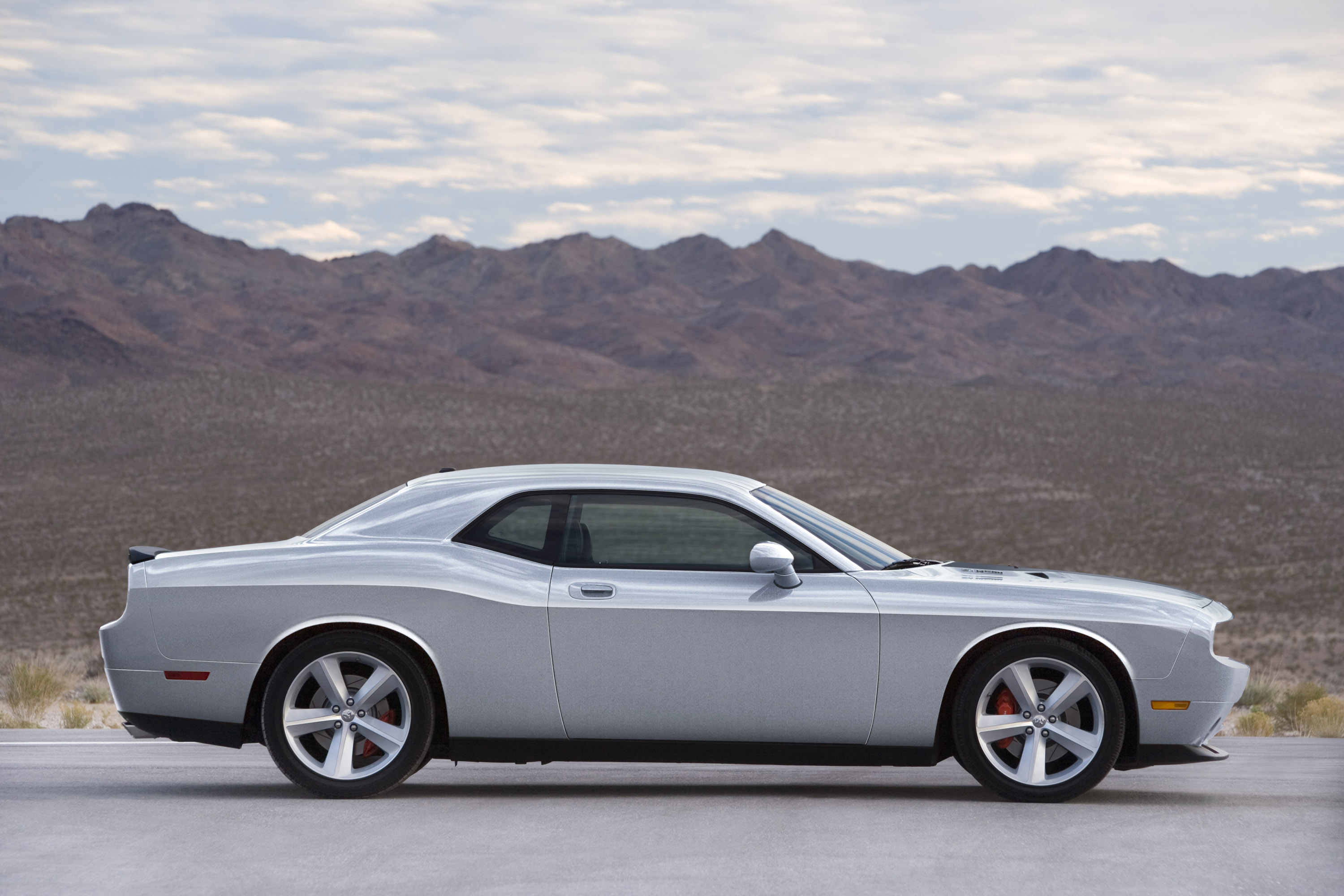 Mopar® Reveals Dodge Challenger Drag Race Package Cars at the 29th