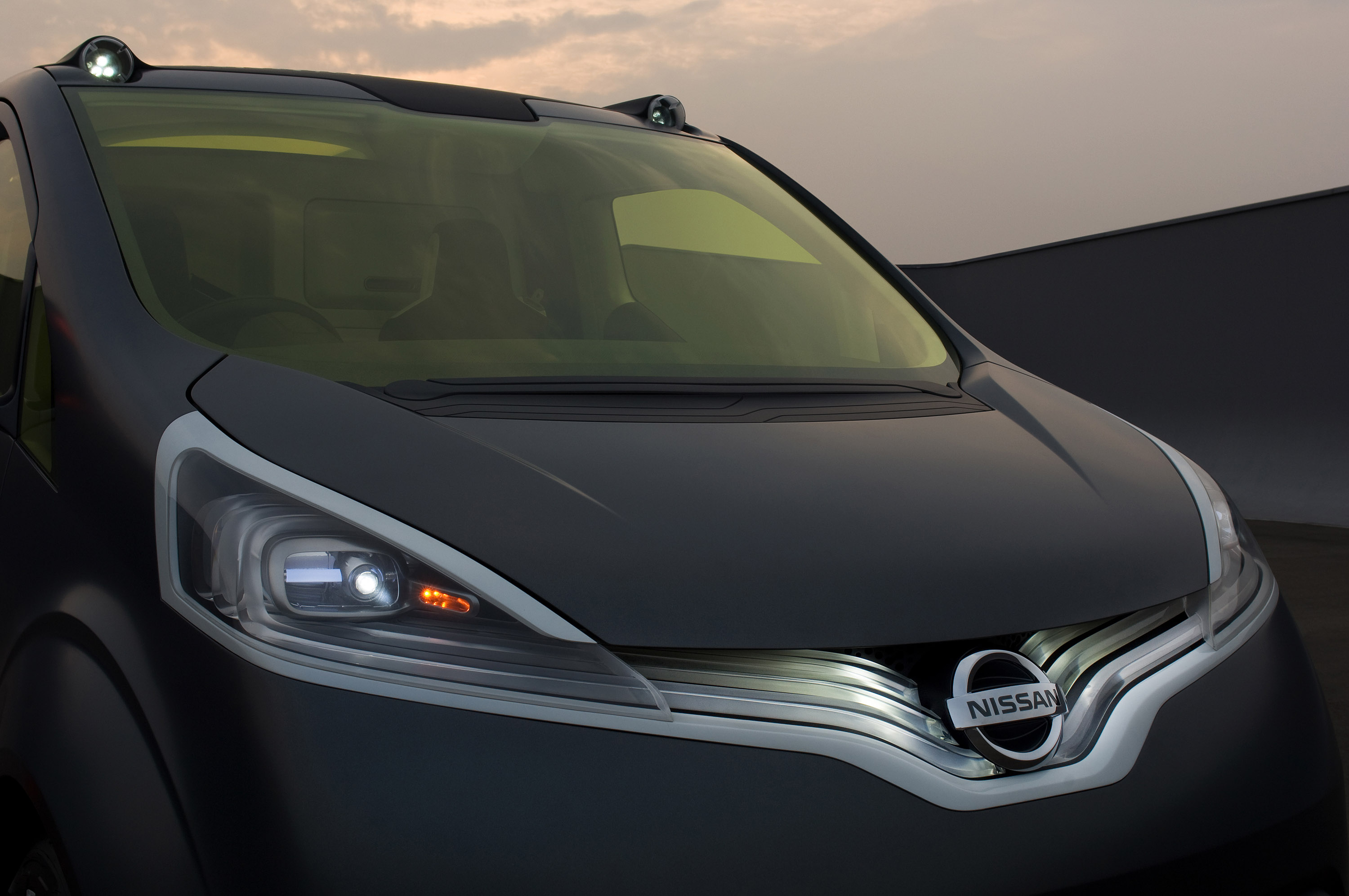 Nissan Passenger Van >> Nissan NV200 Concept Brings "Human Touch" And ... Nissan Passenger Van >> Nissan NV200 Concept Brings "Human Touch" And ...