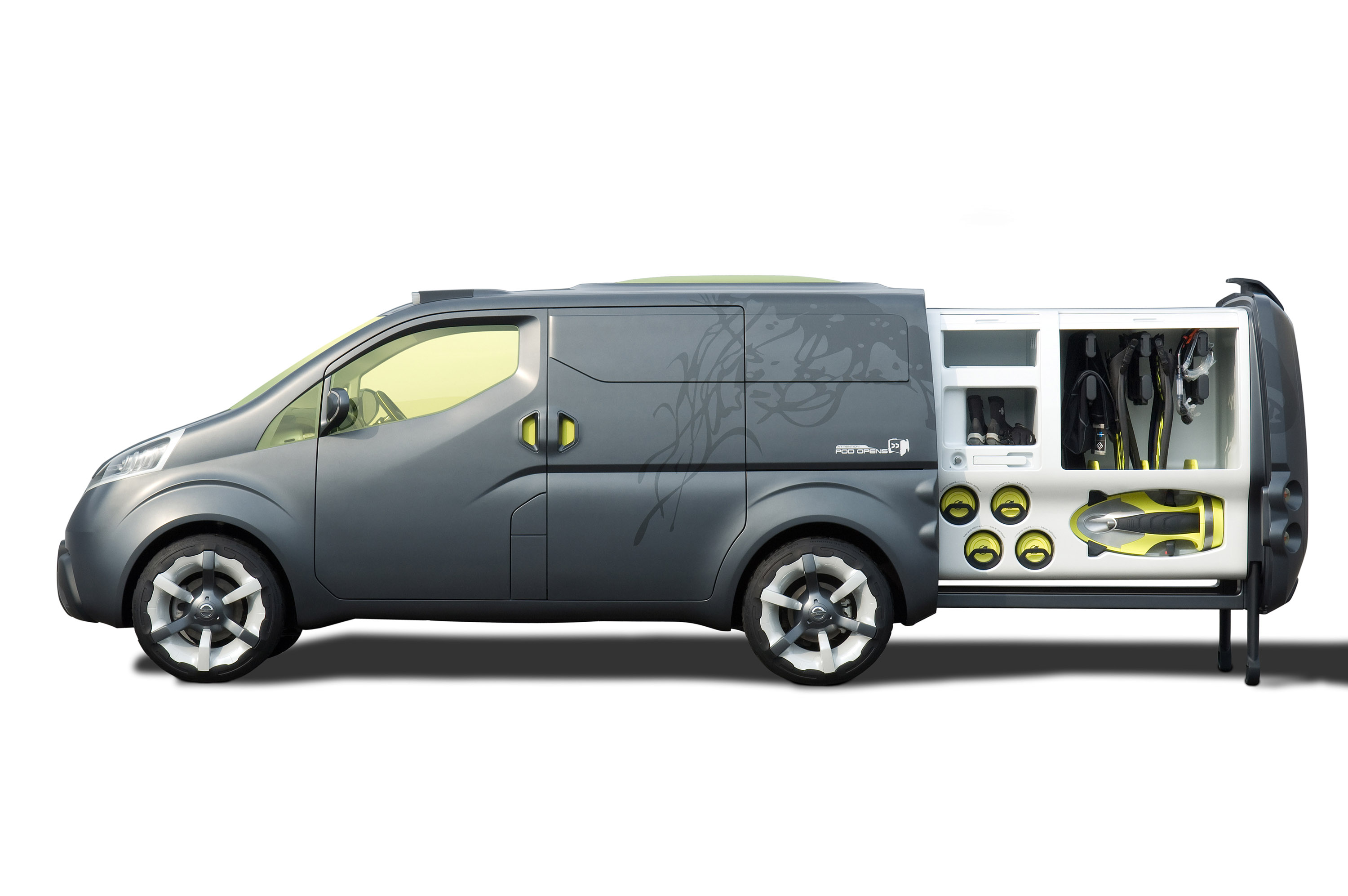 Nissan NV200 Concept Brings "Human Touch" And Personalization To The