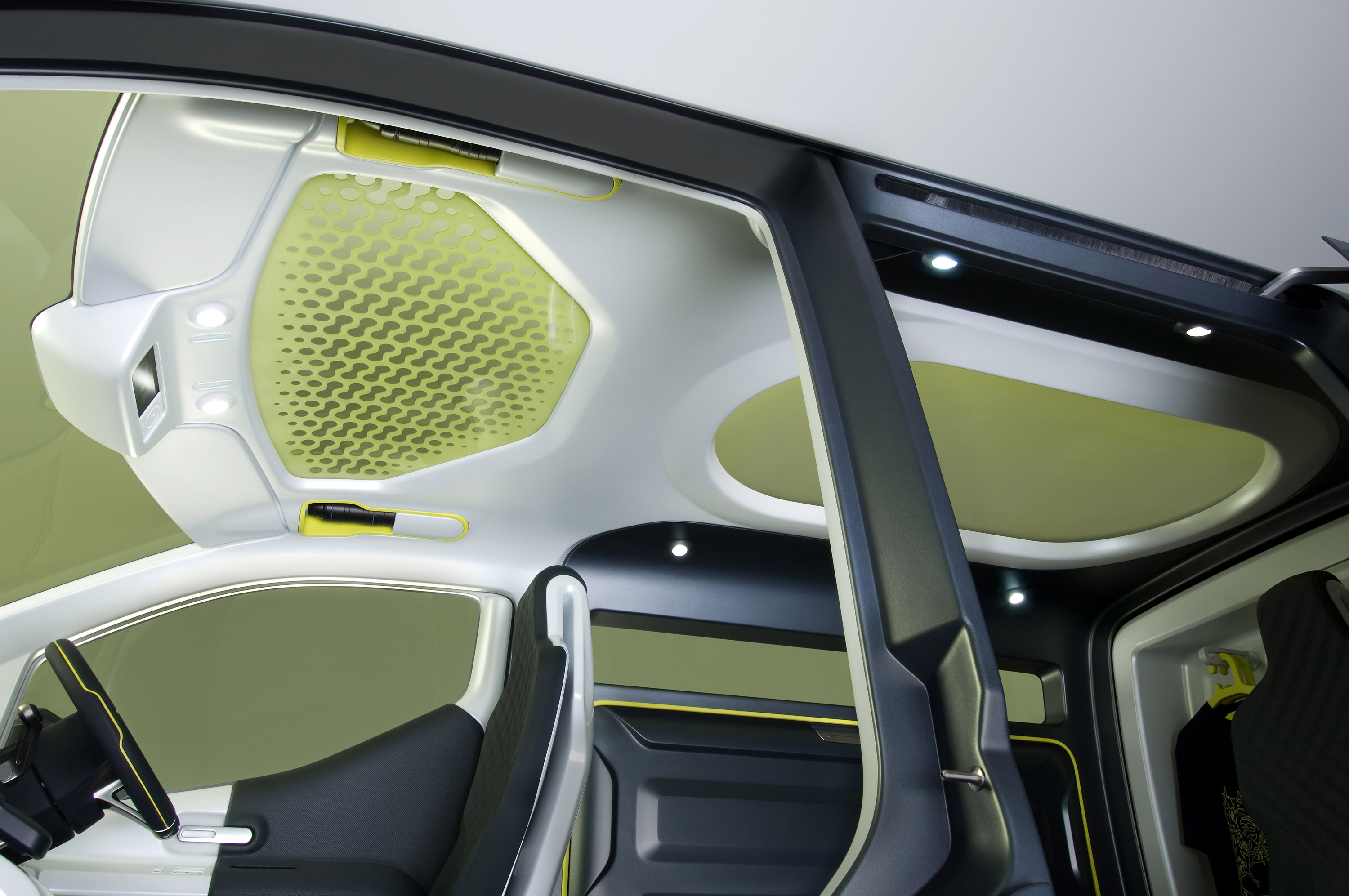 Nissan NV200 Concept Brings 