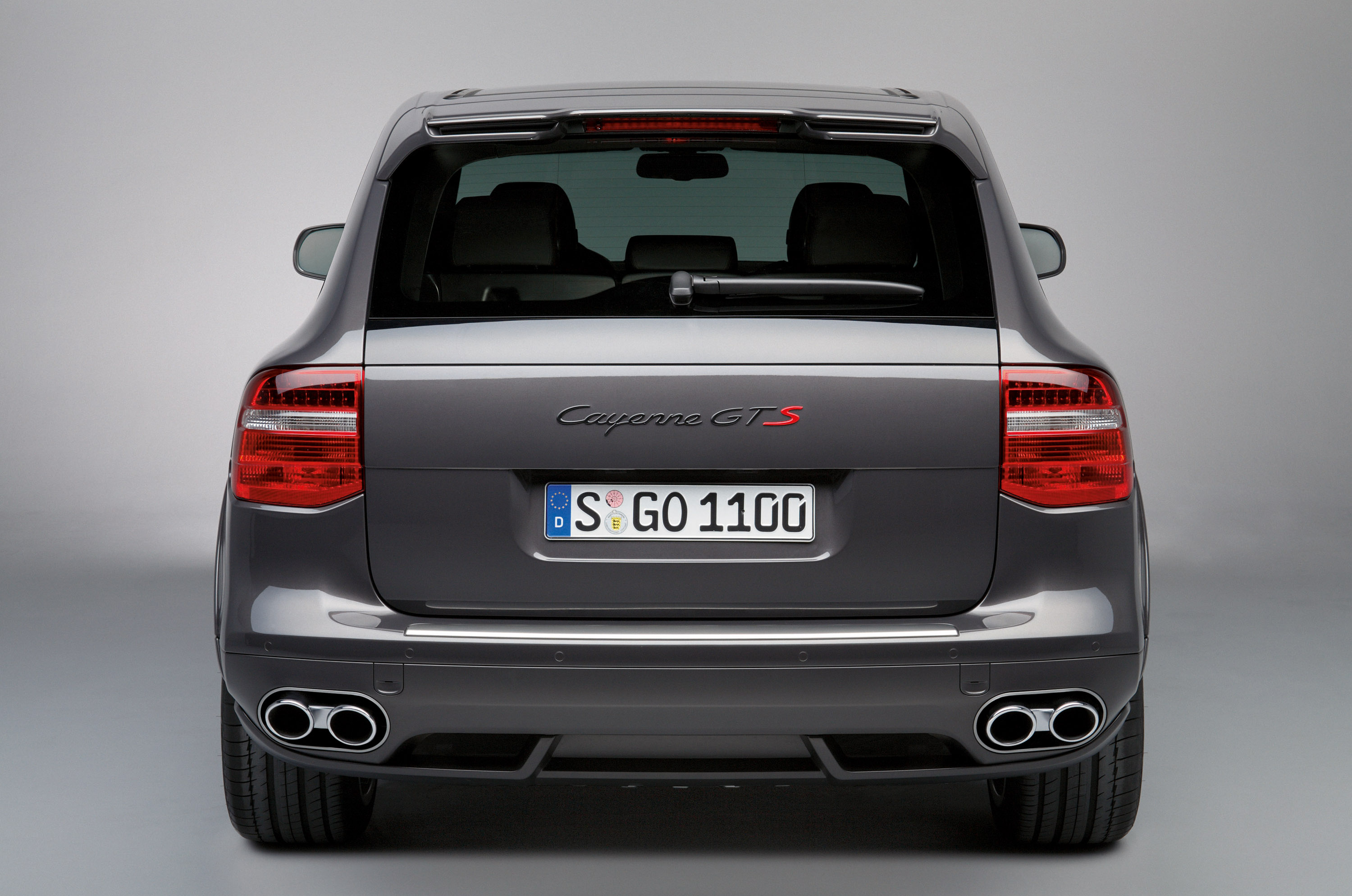 New Porsche Cayenne GTS Porsche Design Edition 3