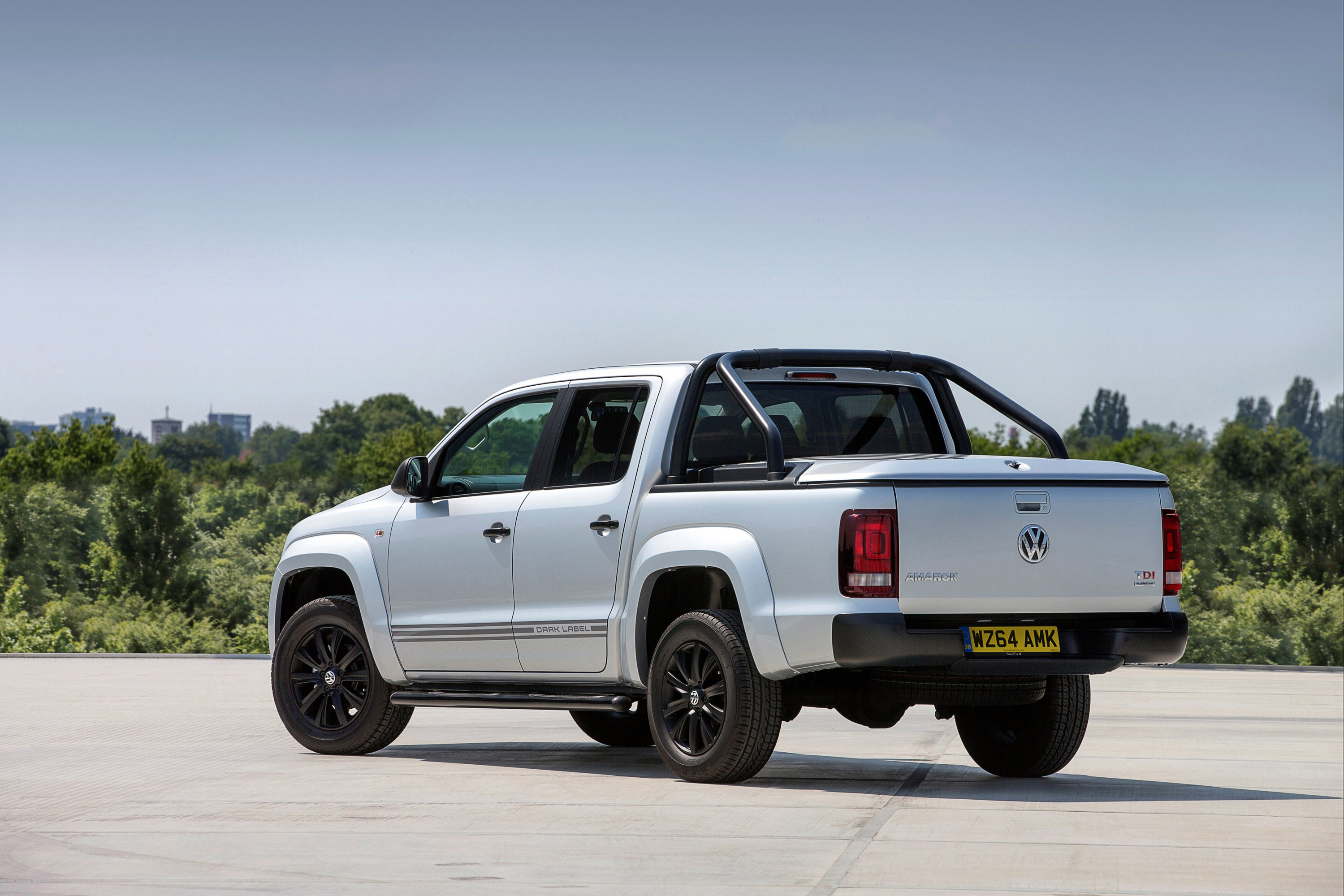 Fuel Injector Cost >> Volkswagen Launches Amarok Dark Label Limited Edition in the UK Fuel Injector Cost >> Volkswagen Launches Amarok Dark Label Limited Edition in the UK