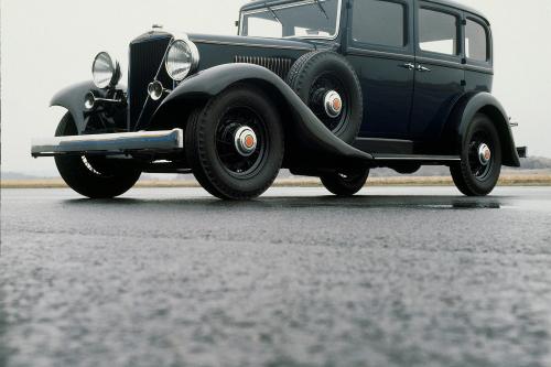 Volvo PV653-9 (1933) - picture 1 of 16