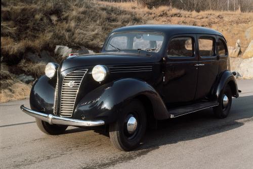 Volvo PV801-10 (1938) - picture 1 of 7