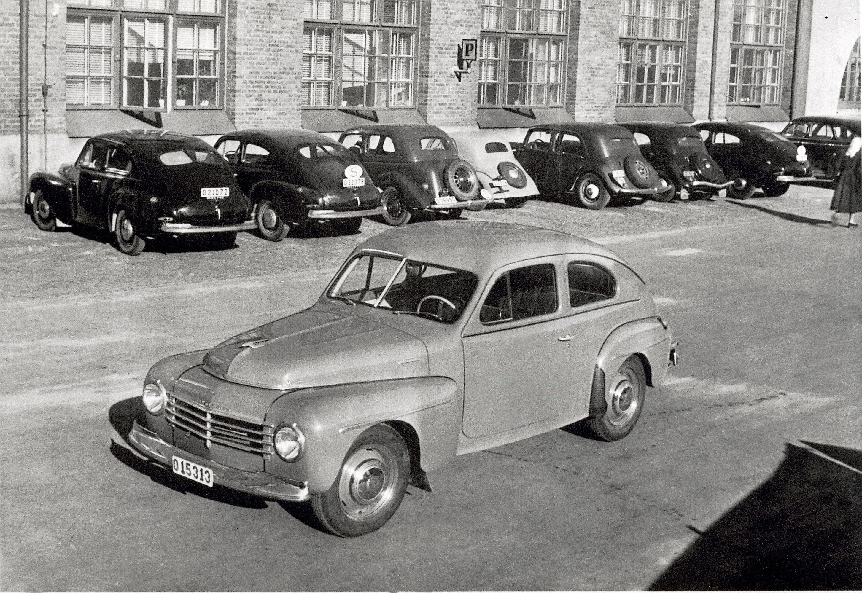 Volvo PV444