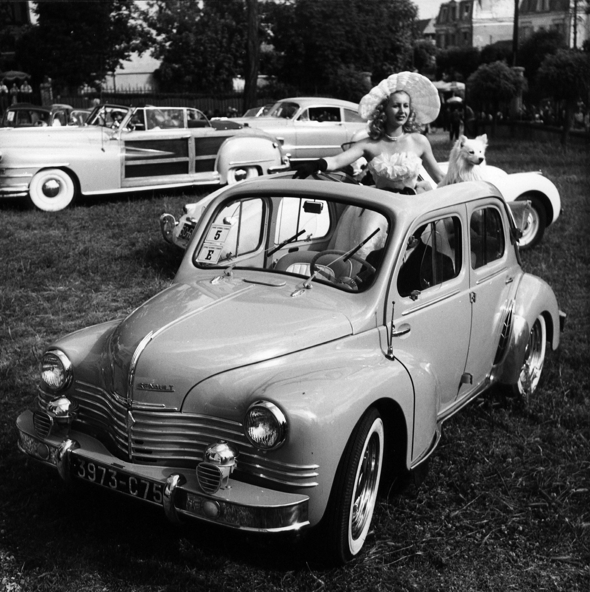 Renault 4CV