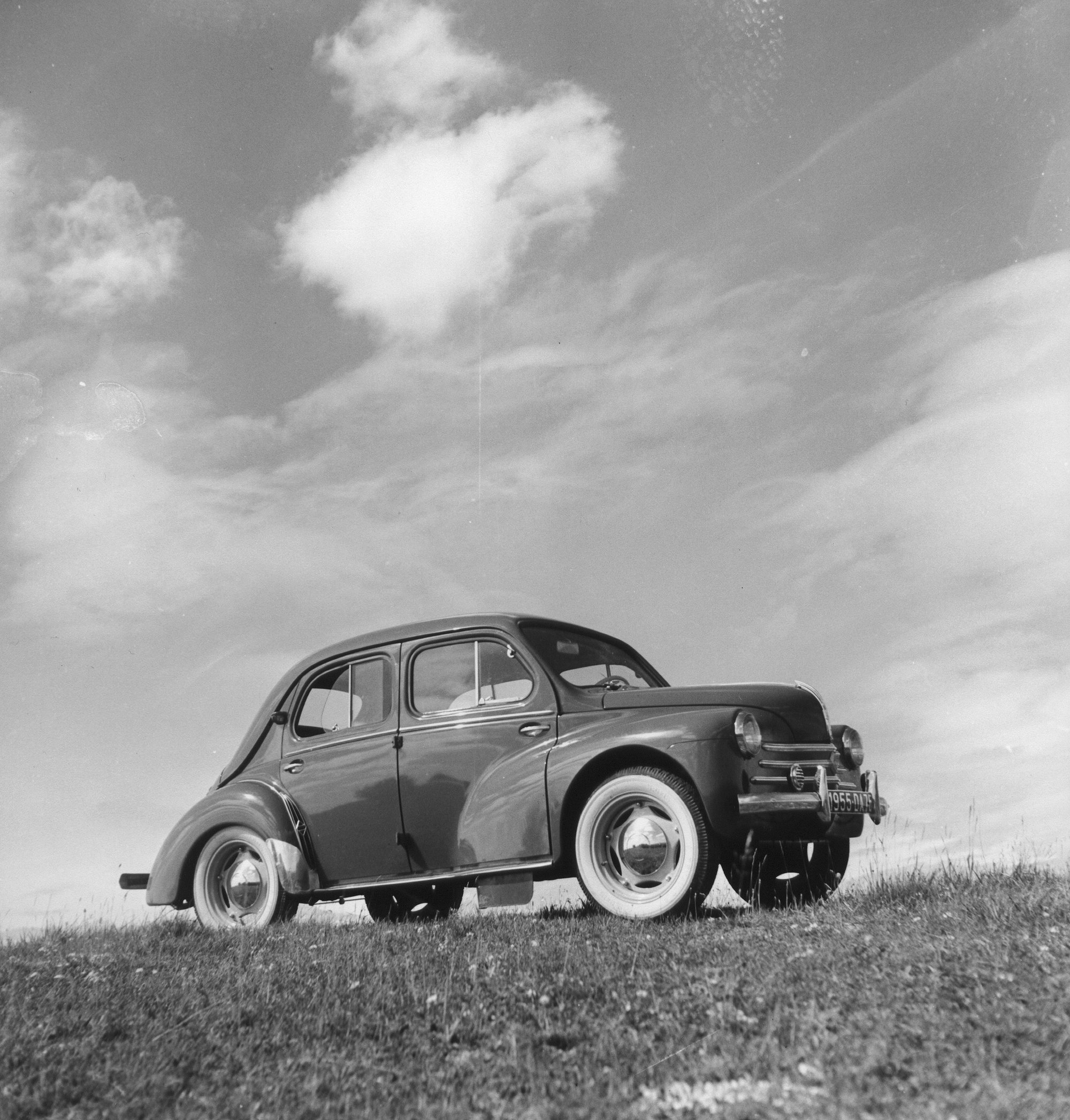 Renault 4CV