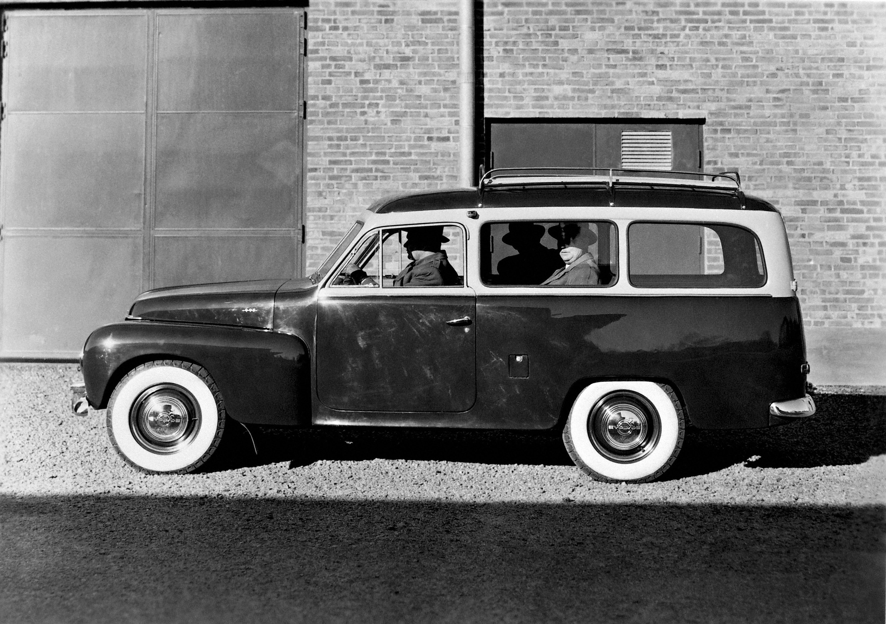 Volvo PV445