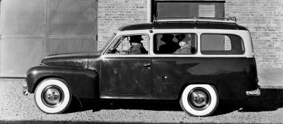Volvo PV445 (1949) - picture 15 of 16