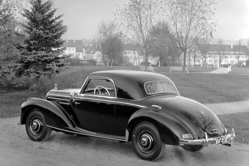 Mercedes-Benz 220 (1951) - picture 8 of 9