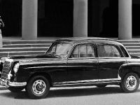 1954 Mercedes-Benz 220a