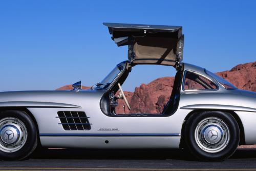 Mercedes-Benz 300 SL (1954) - picture 16 of 38