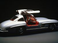 Mercedes-Benz 300 SL (1954) - picture 27 of 38