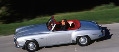 Mercedes-Benz 190 SL Roadster (1955) - picture 7 of 11