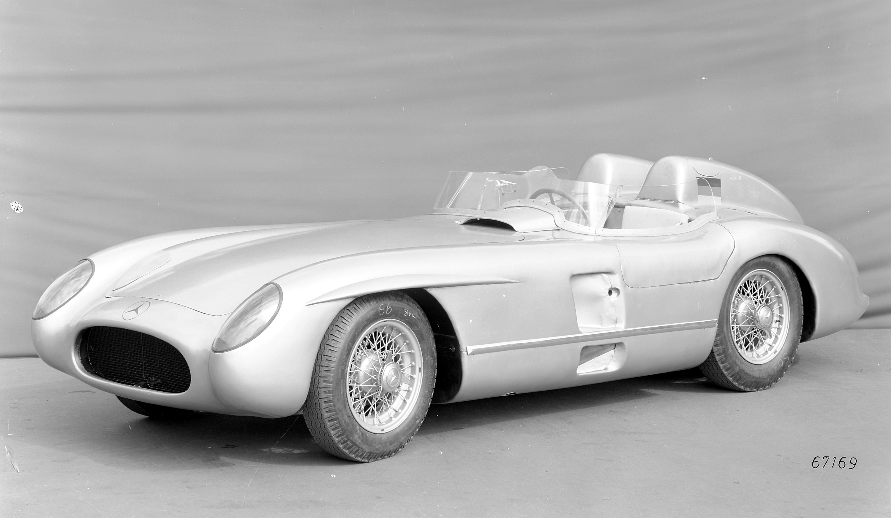 Mercedes-Benz 300 SLR