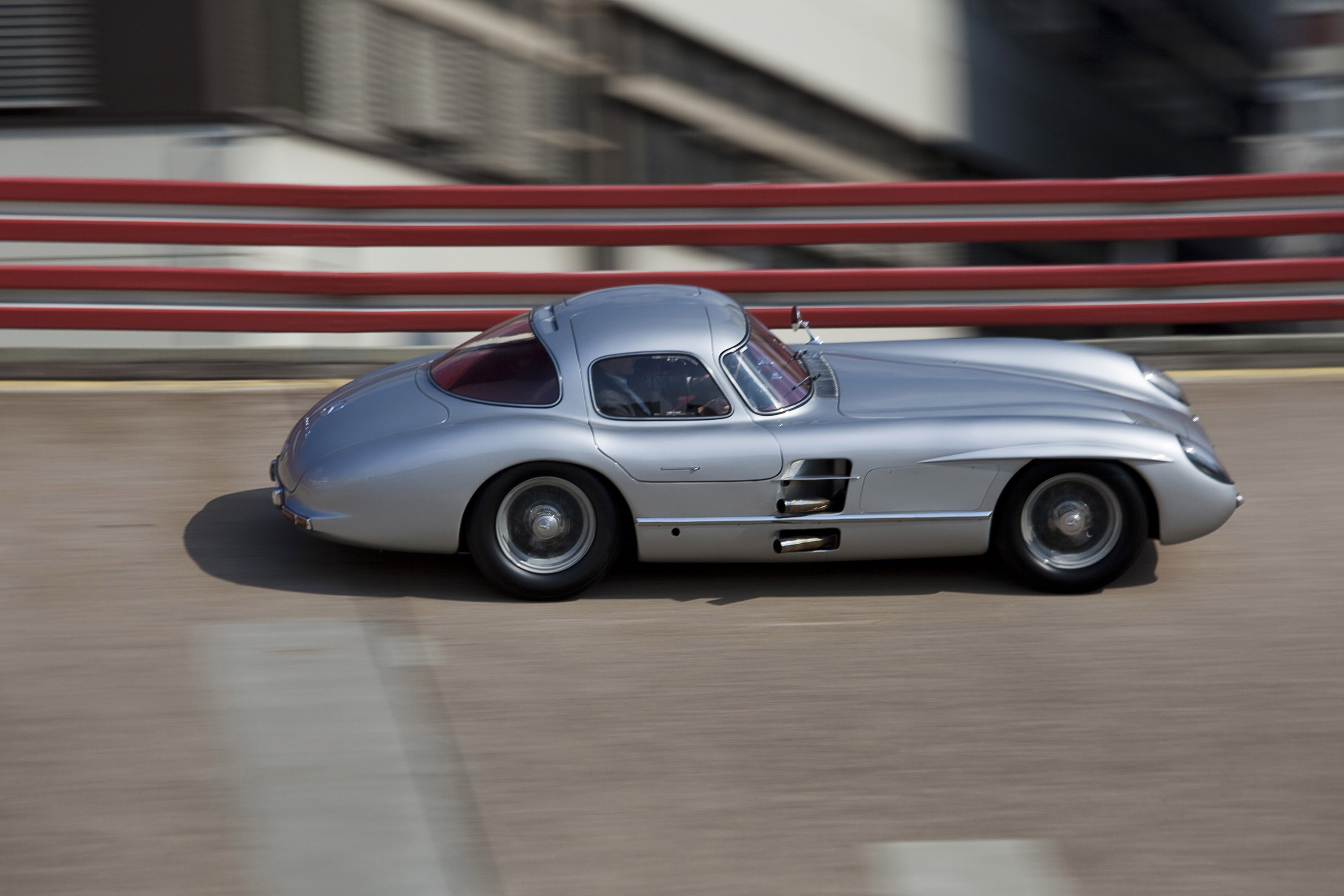 Mercedes-Benz 300 SLR