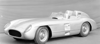 Mercedes-Benz 300 SLR (1955) - picture 12 of 19