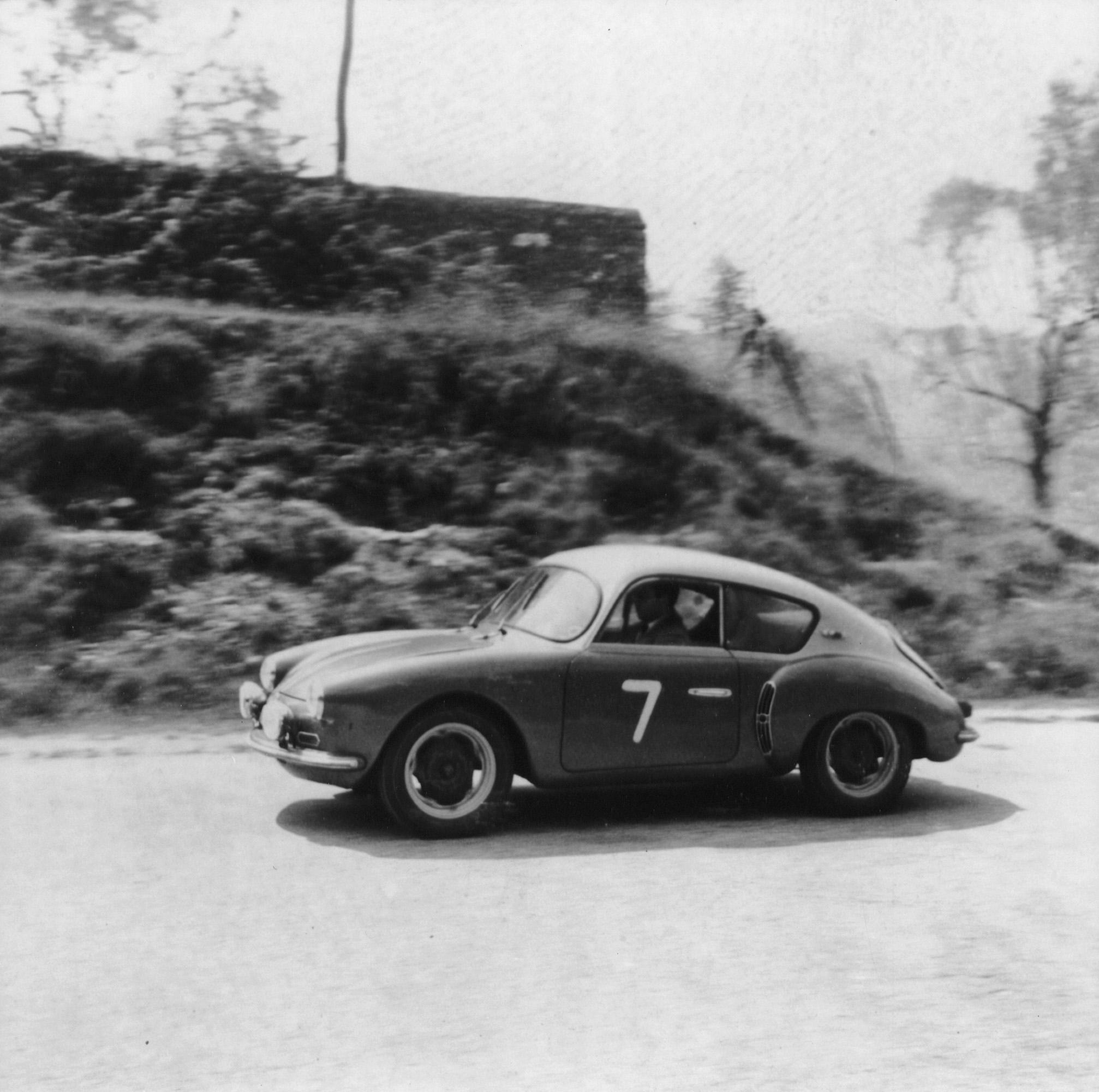 Renault Alpine A106