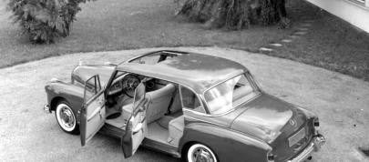 Mercedes-Benz 300d (1959) - picture 12 of 13