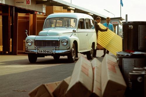 Volvo P210 Duett (1960) - picture 8 of 17