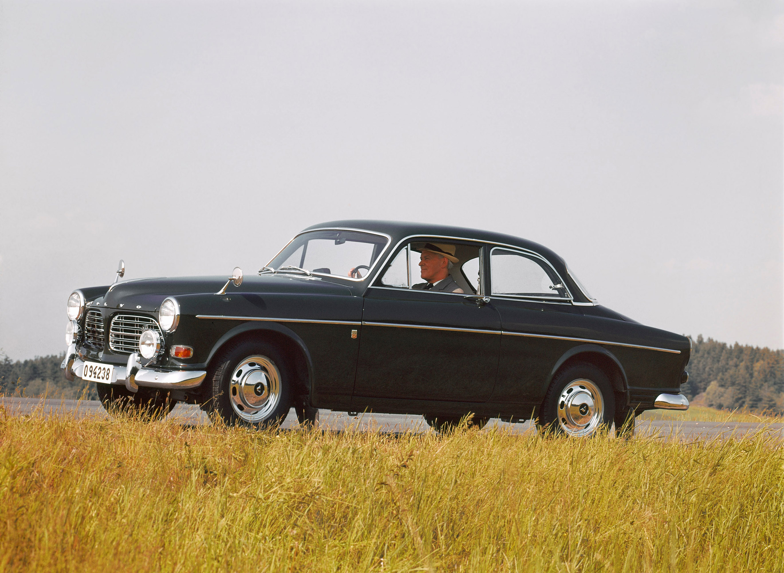 Volvo P130 Amazon 2-D