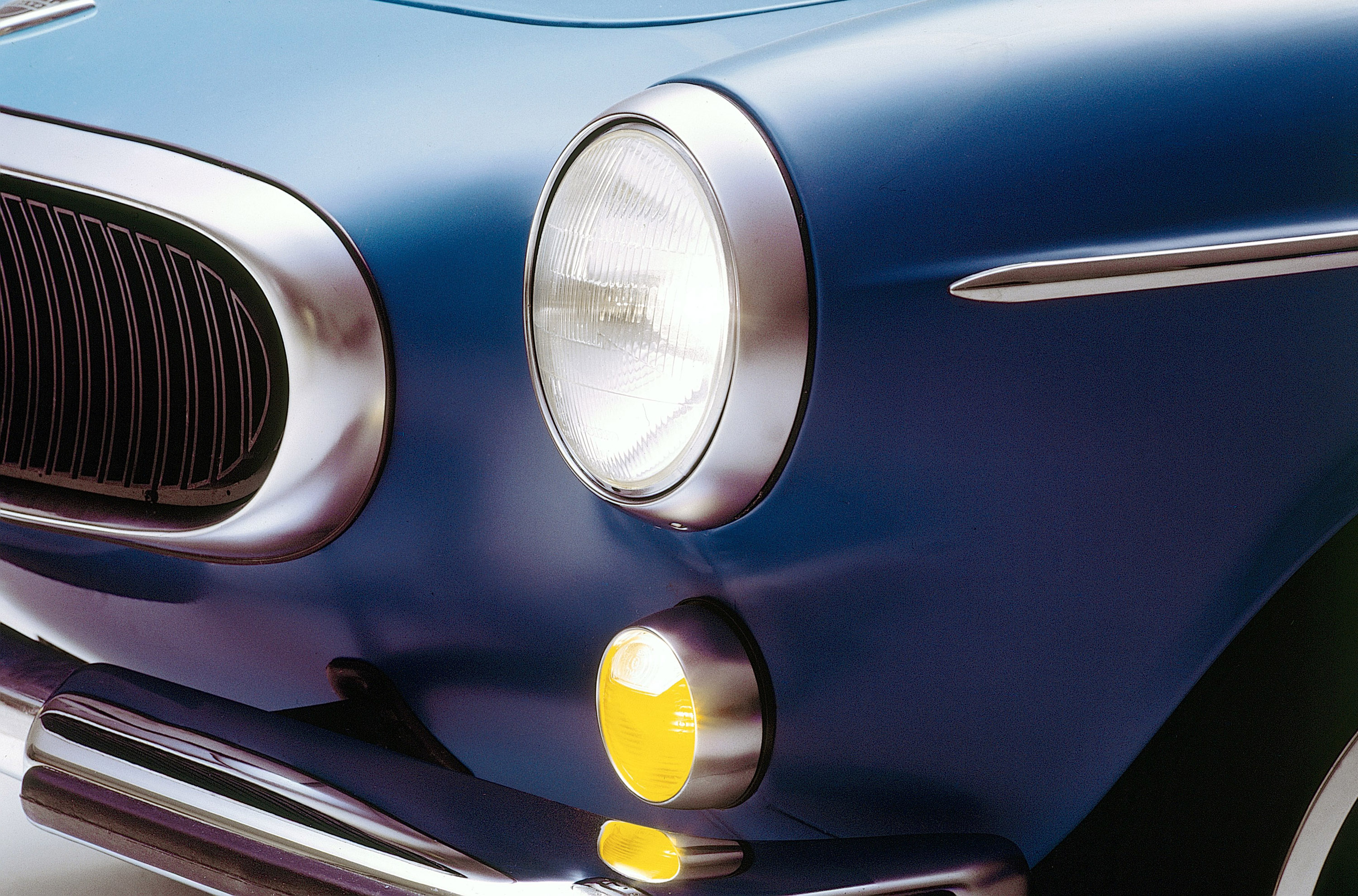 Volvo P1800