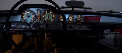 Volvo P1800 (1961) - picture 23 of 24