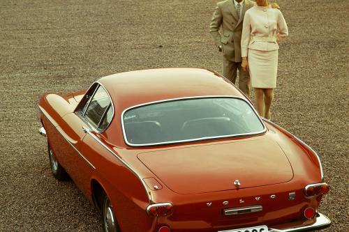 Volvo P1800 (1961) - picture 16 of 24