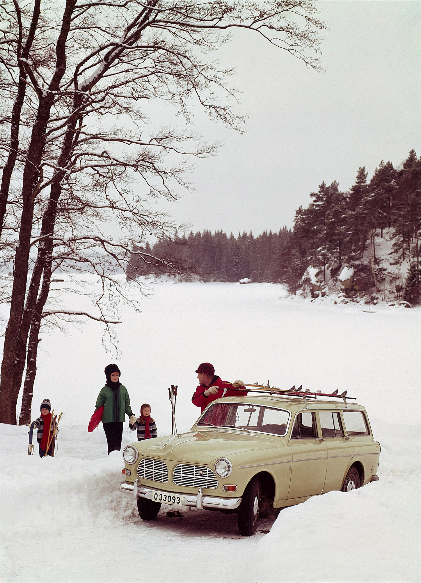 Volvo P220 Amazon Estate