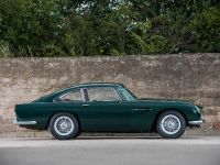 Aston Martin DB4 Series V Vantage (1963) - picture 3 of 6