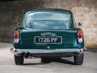 Aston Martin DB4 Series V Vantage (1963) - picture 4 of 6