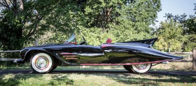 Batmobile by Forrest Robinson (1963) - picture 7 of 12