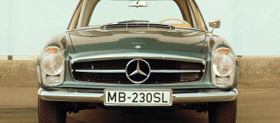 Mercedes-Benz 230 SL (1963) - picture 4 of 12