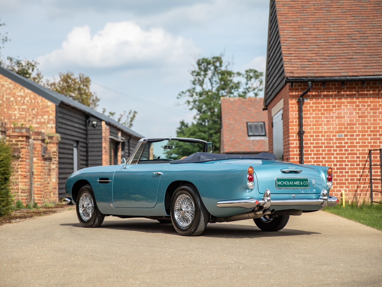 Aston Martin DB5 Convertible