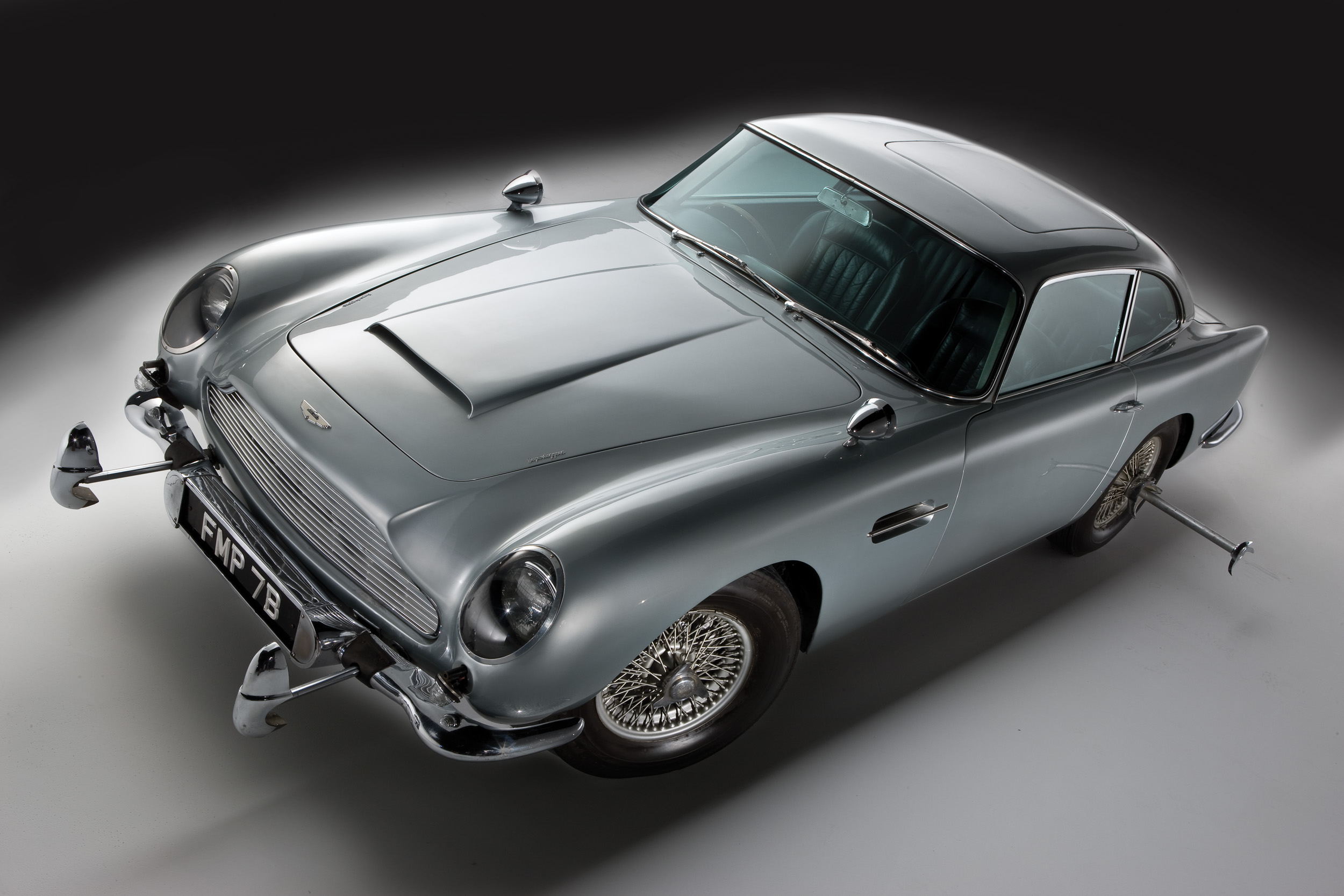 Aston Martin DB5 James Bond Edition