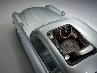 Aston Martin DB5 James Bond Edition (1964) - picture 2 of 2