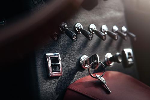 Lamborghini 350 GT (1964) - picture 33 of 42