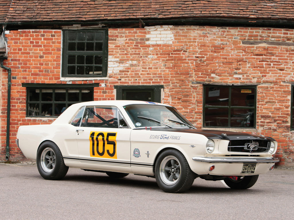 Ford Mustang 289 Racing Car