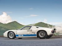 Ford GT40 (1967) - picture 2 of 5