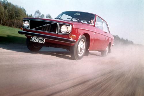 Volvo 142 (1967) - picture 1 of 12