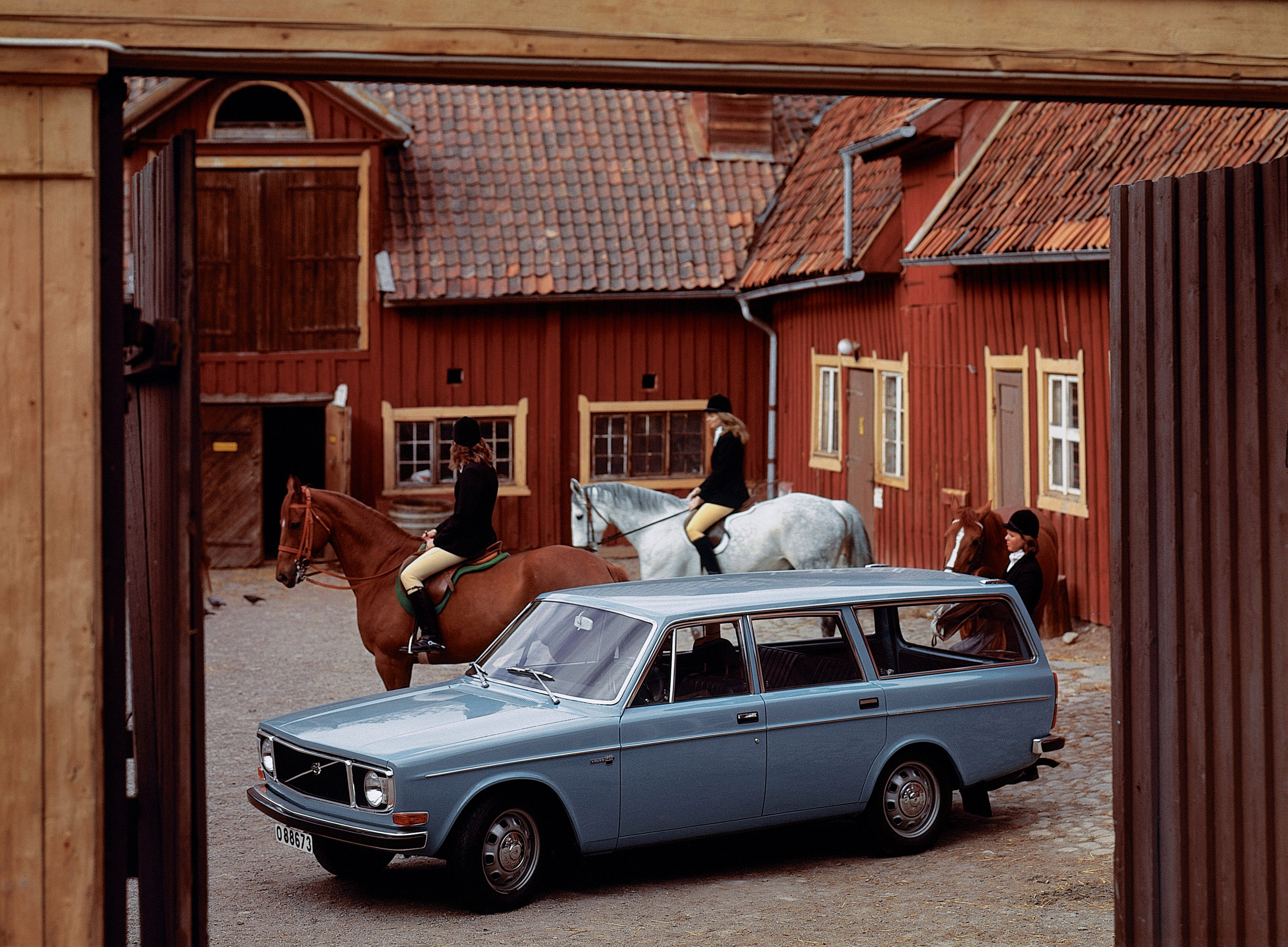 Volvo 145