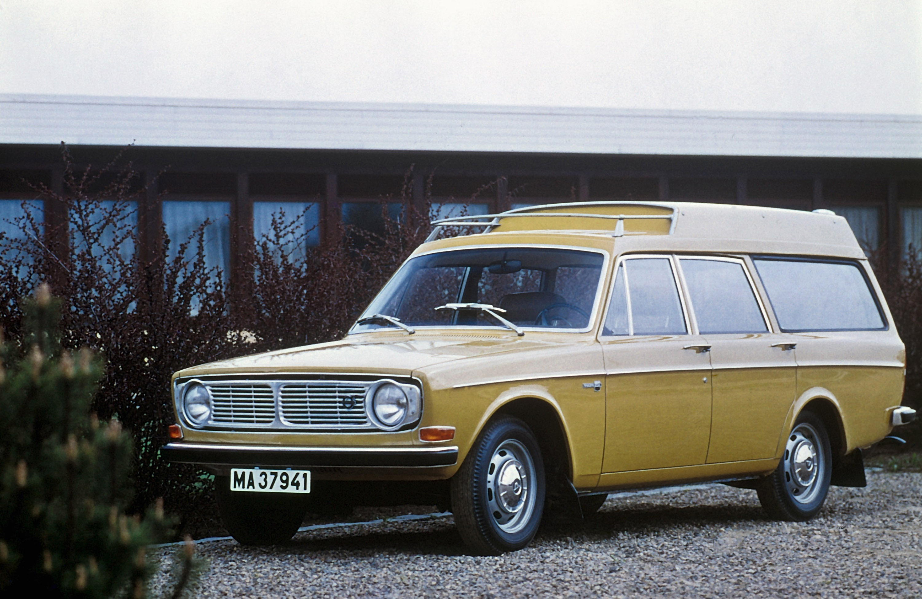 Volvo 145