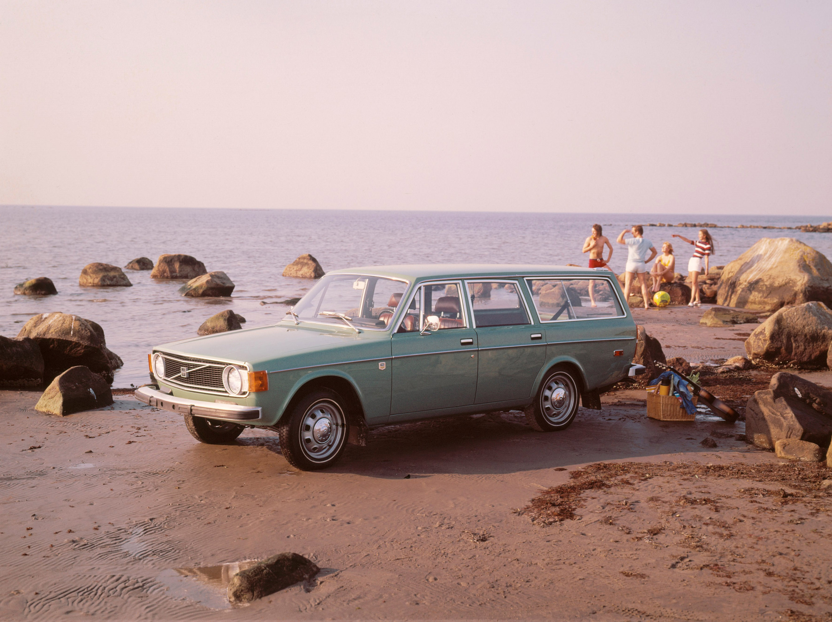 Volvo 145