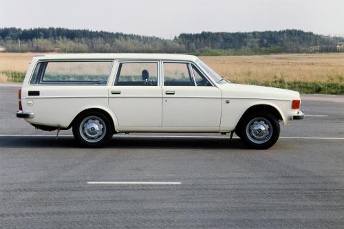 Volvo 145 (1967) - picture 17 of 37