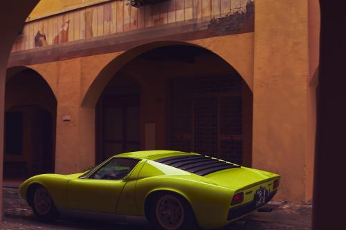 Lamborghini Miura P400 S (1969) - picture 17 of 43