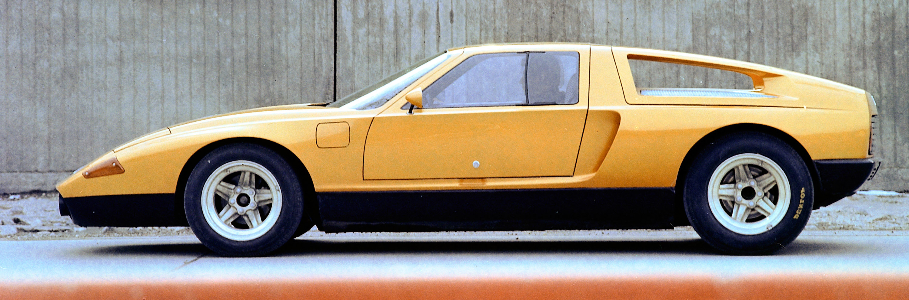 Mercedes-Benz C 111-II Concept