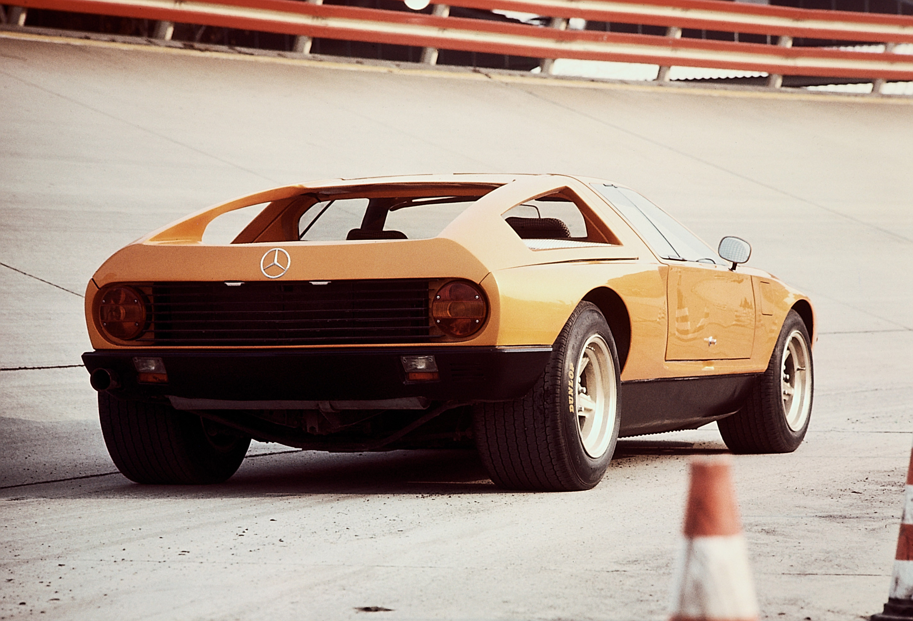 Mercedes-Benz C 111-II Concept